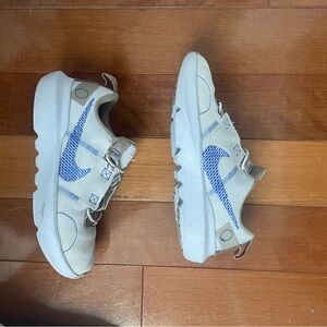 Kids Nike Air Size 2Y
